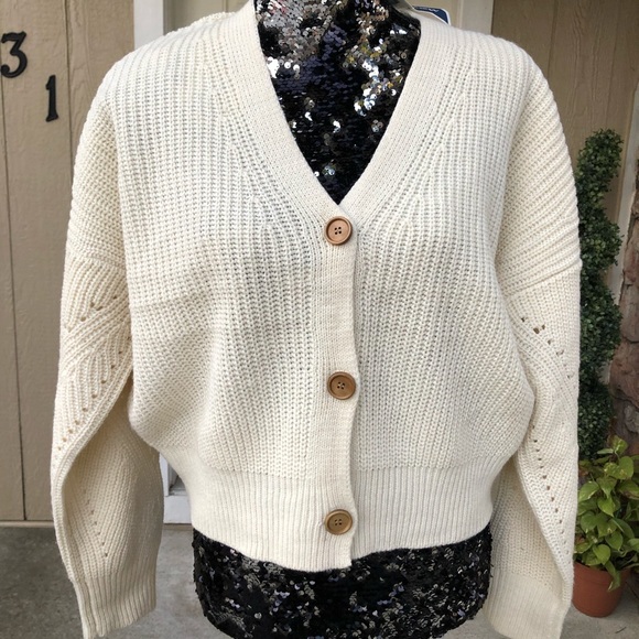 Vanilla Star Sweaters - Sweater